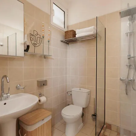 Tulip House Pool In Corfu